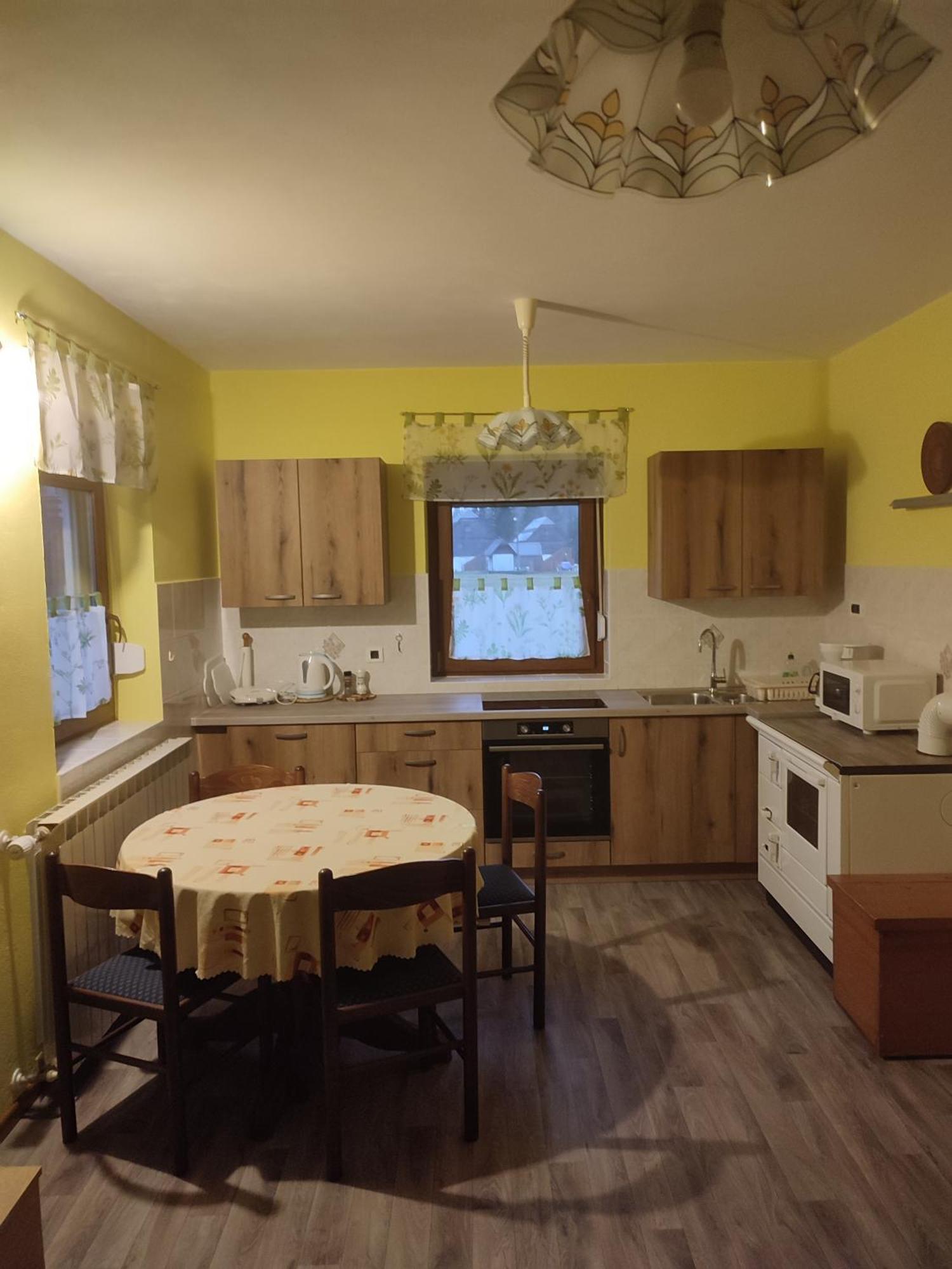Apartma Pod Rozem Соча Екстер'єр фото